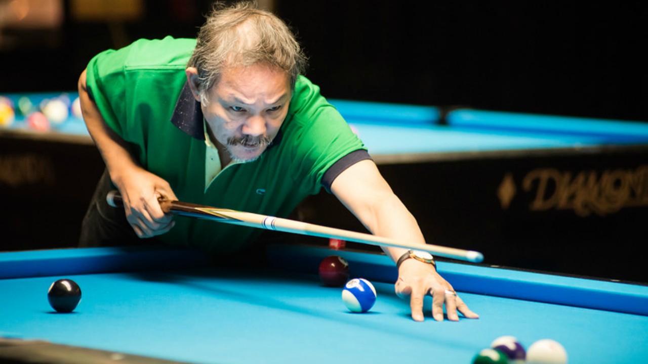 Man Of Billiard on Twitter: "Efren Manalang Reyes, OLD, PLH (born August 26, 1954), was the first player to win world championships in two different disciplines in pool. #manofbilliard #efren #reyes #efrenreyes #