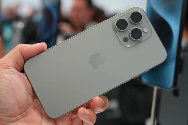 So sánh iPhone 15 và iPhone 15 Pro