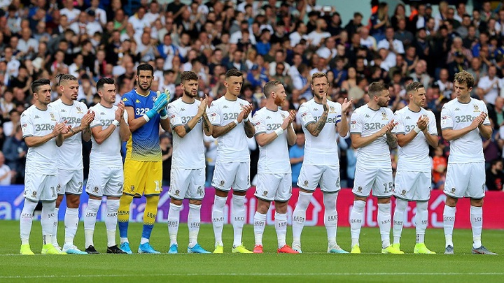 Leeds United: Hành trình hồi sinh của Thiên nga trắng nước Anh