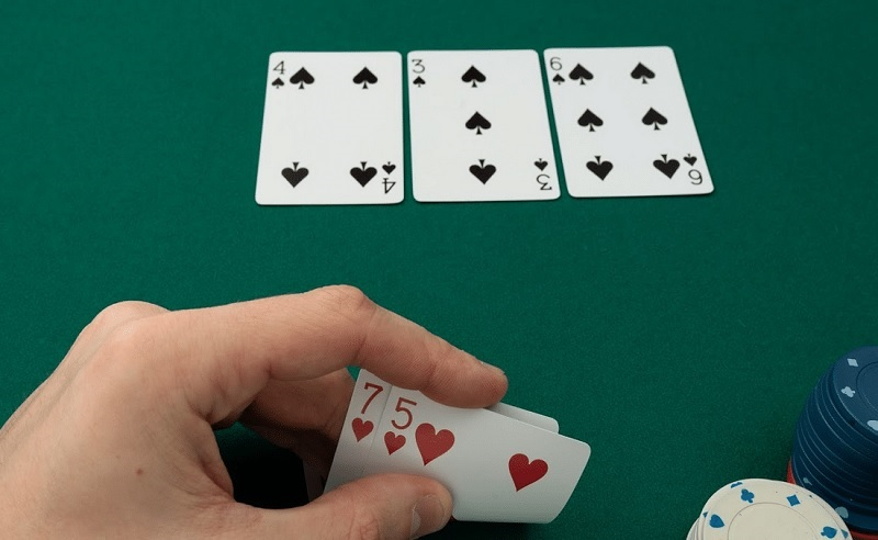 Bài rác trong poker là gì? Cách nhận biết và xử lý hiệu quả
